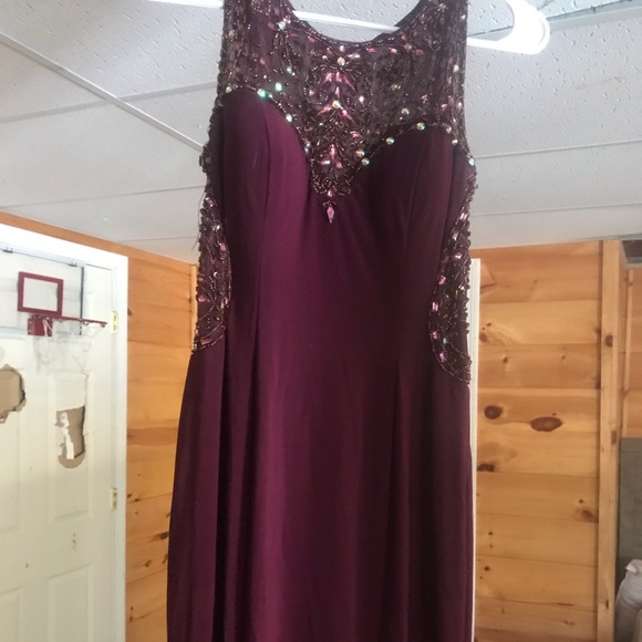 prom dress - Picture 4 of 4